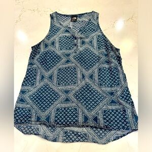 The North Face Women's Sleeveless Pattern Pullover / Organic Cotton / Large